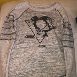 Woman’s penguins long sleeve